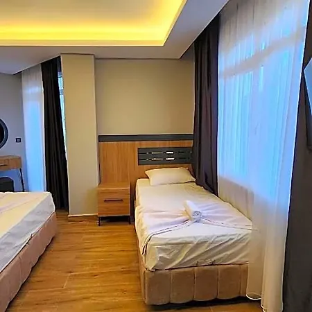 Mimoza Konyaalti أنطاليا