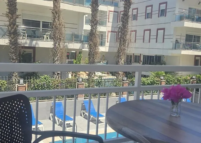 Mimoza Konyaalti 3* 安塔利亚